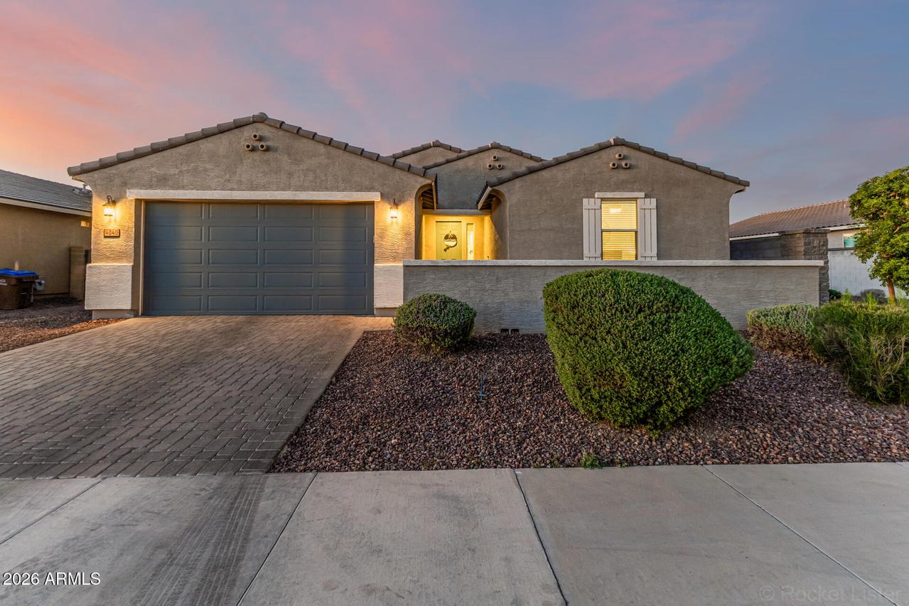 4040 E Caitlin Dr., San Tan Valley, AZ 85140
