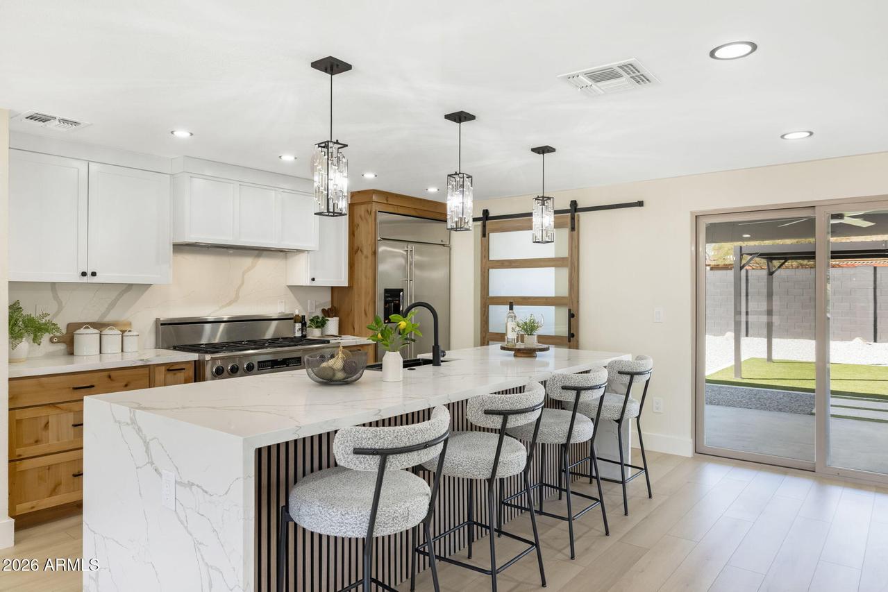 3718 E Evans Dr., Phoenix, AZ 85032