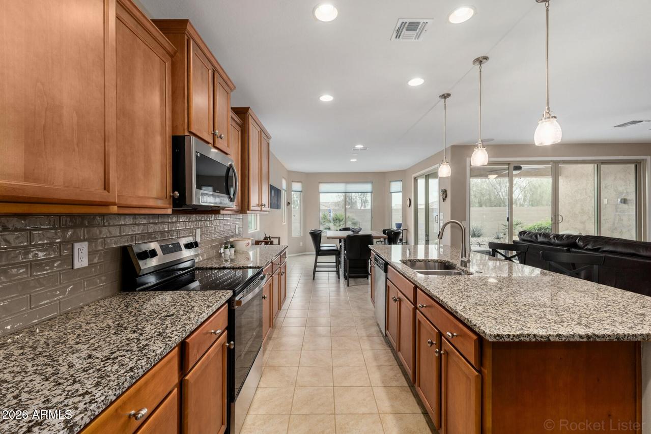 7788 W Stony Quail Way, Florence, AZ 85132