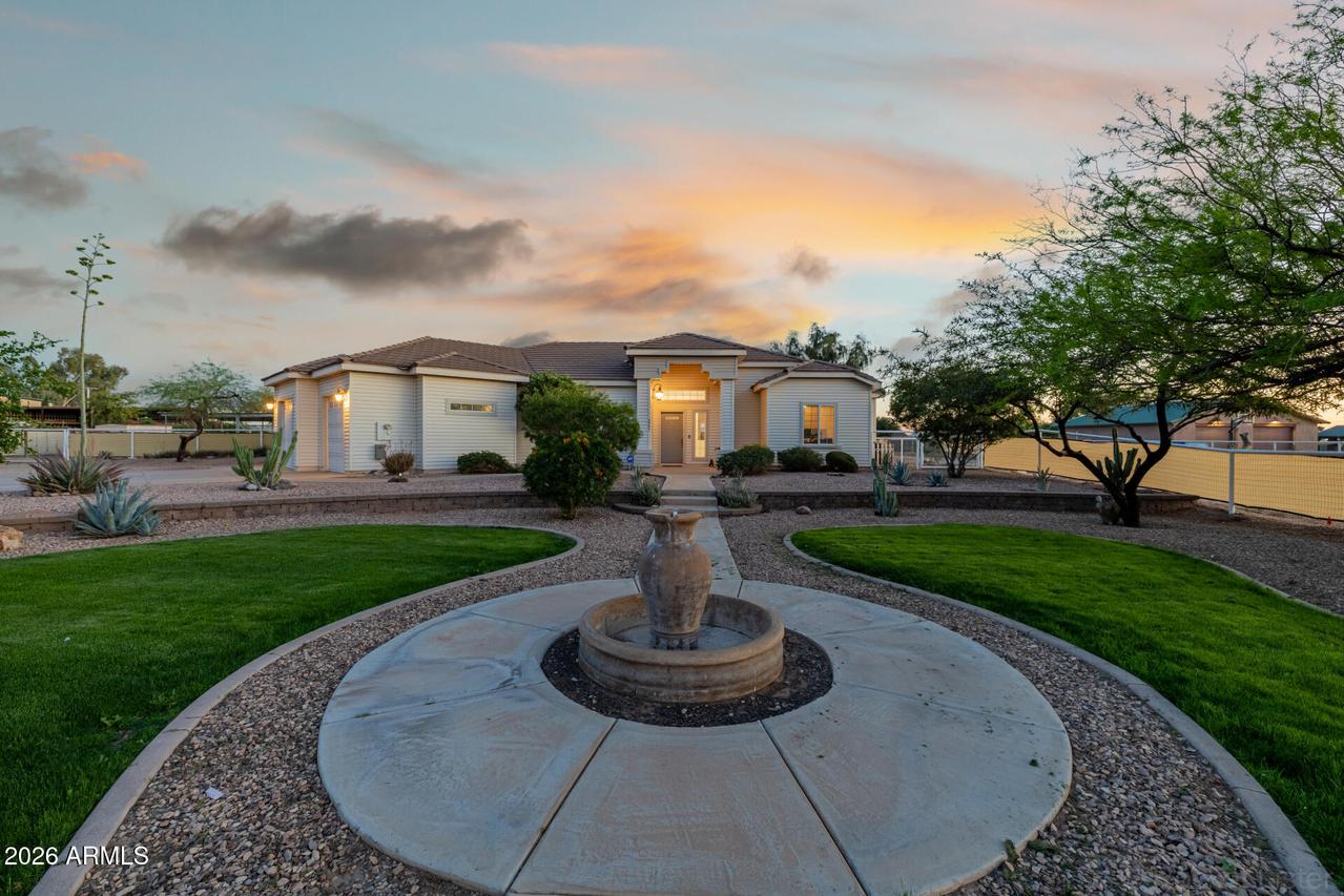 3791 E Vista Grande Dr., San Tan Valley, AZ 85140