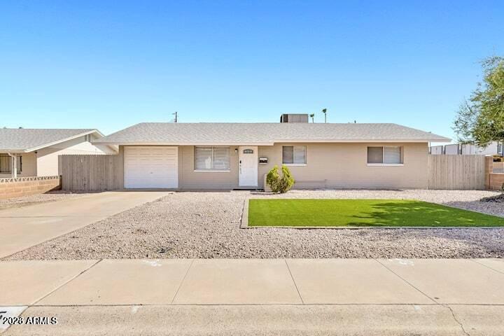 945 E Lilac Dr., Tempe, AZ 85288