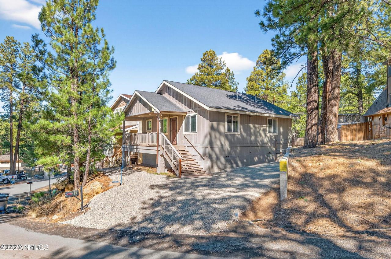781 Kiowa, Flagstaff, AZ 86005