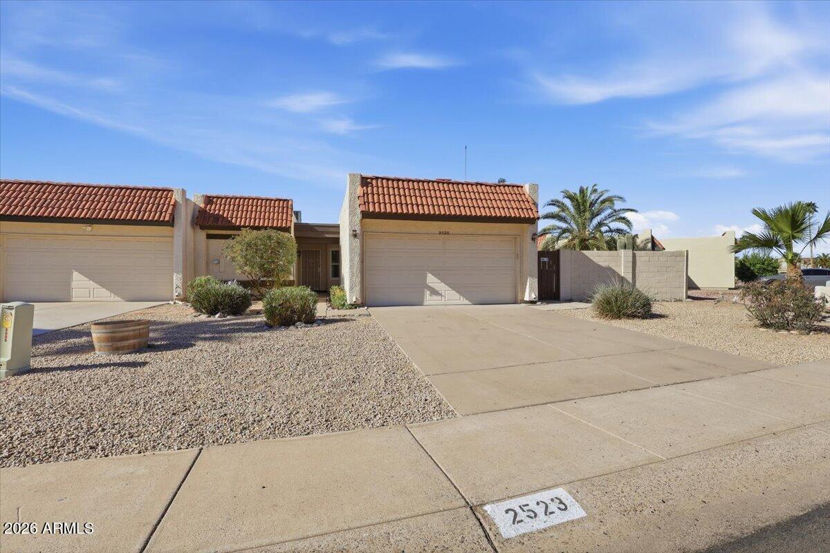 2523 E Villa Maria Dr., Phoenix, AZ 85032