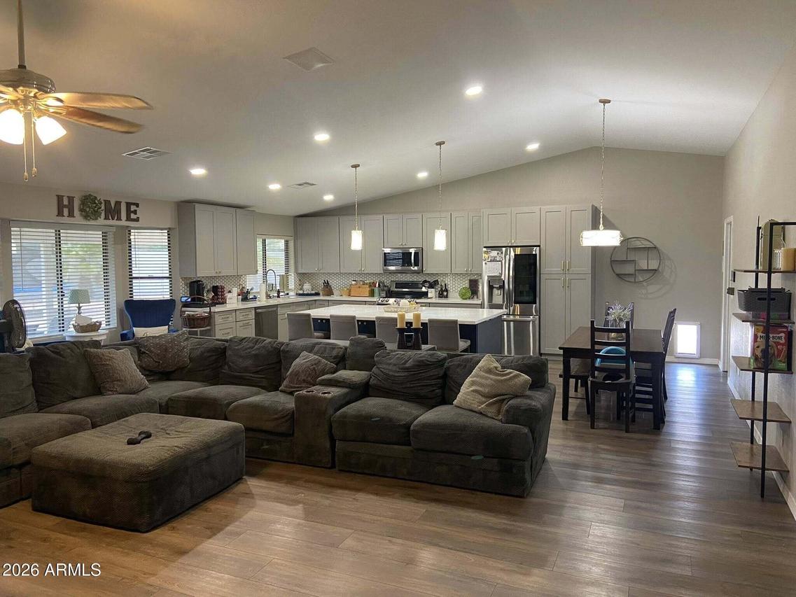 4741 E Kathleen Rd., Phoenix, AZ 85032