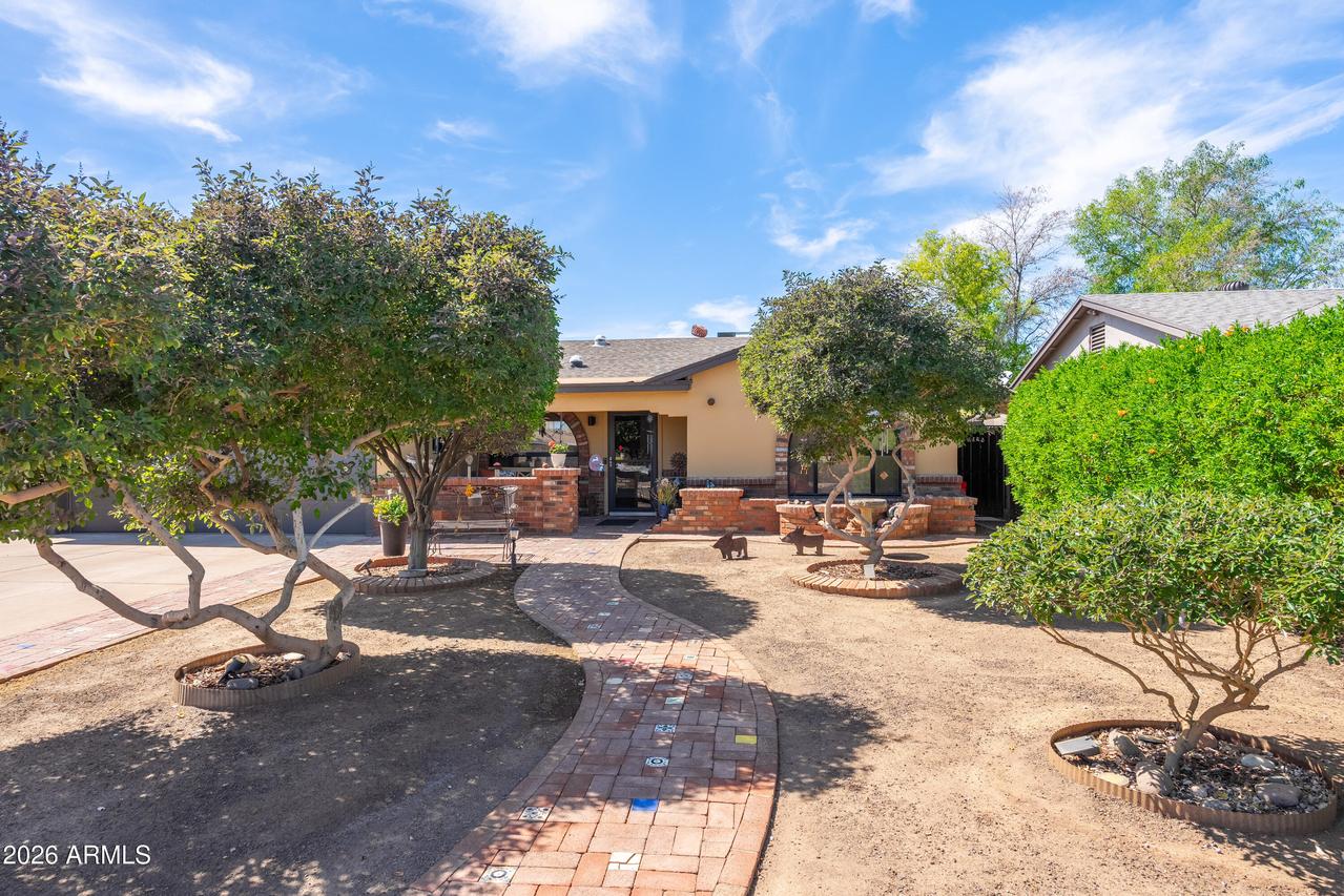 1916 N Jay St., Chandler, AZ 85225