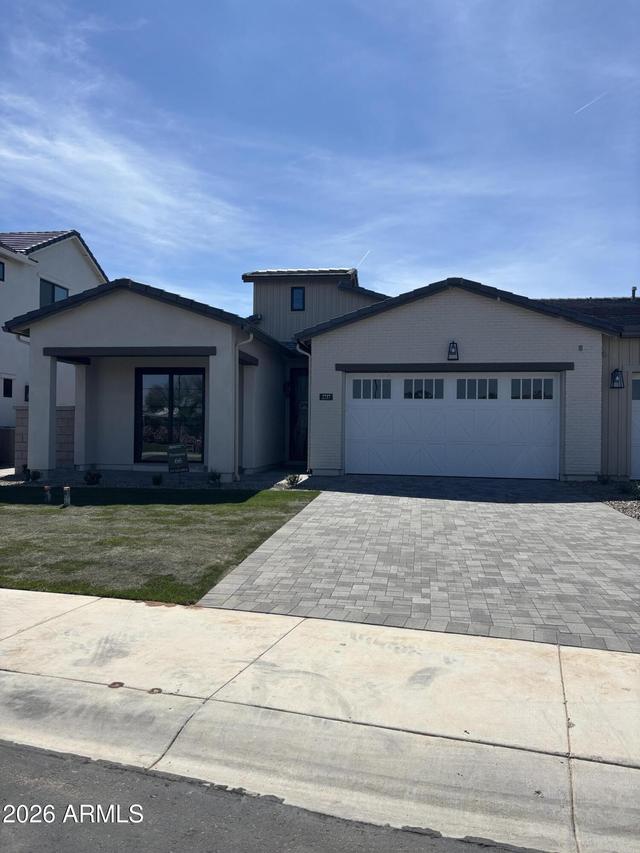 2737 E Derringer Ct., Gilbert, AZ 85297