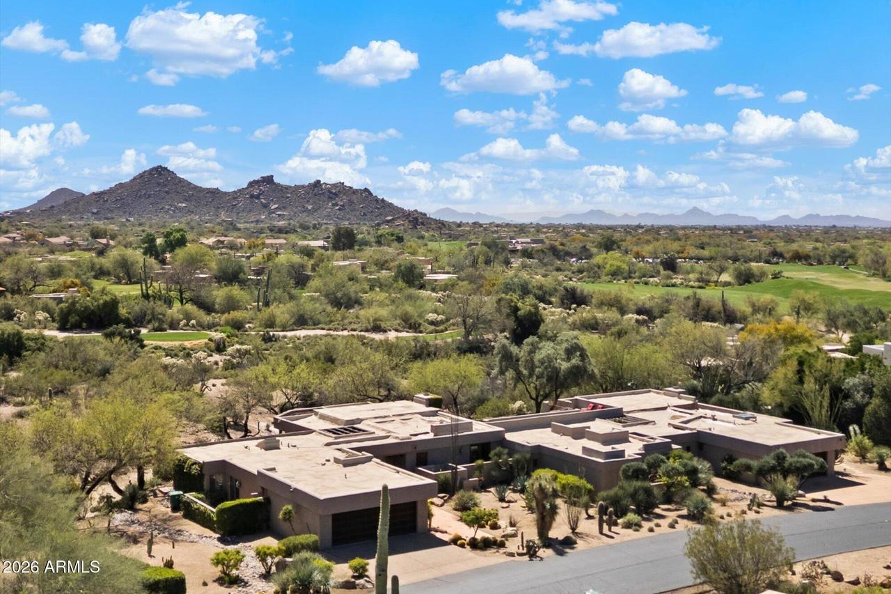 1042 N Boulder Dr., Carefree, AZ 85377