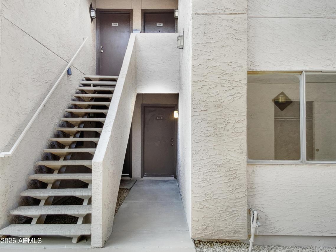 1065 W 1st St. #109, Tempe, AZ 85281