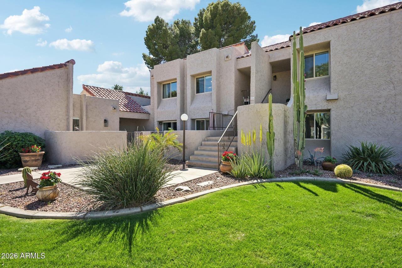 7405 N Via Camello Del Norte St. #136, Scottsdale, AZ 85258
