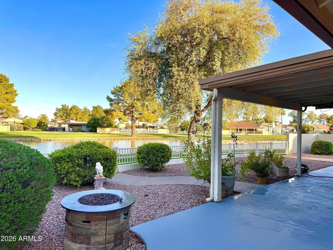 25231 S Lakeway Dr., Sun Lakes, AZ 85248