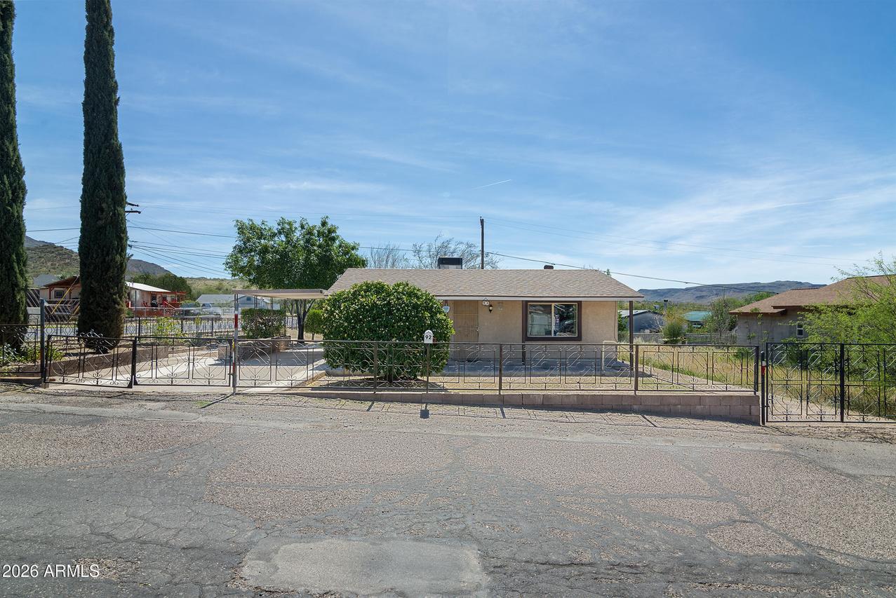 92 W Gorham St., Superior, AZ 85173