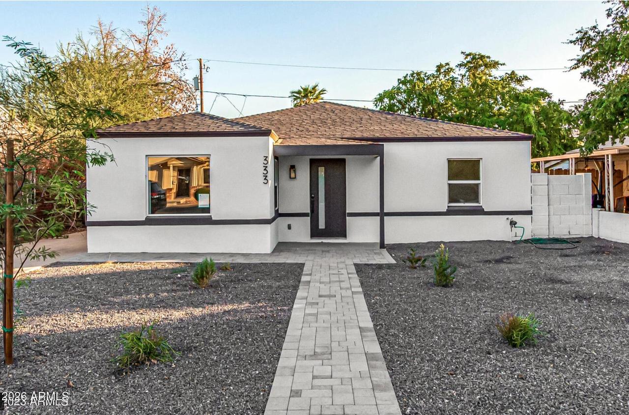 333 E Clarendon Ave., Phoenix, AZ 85012