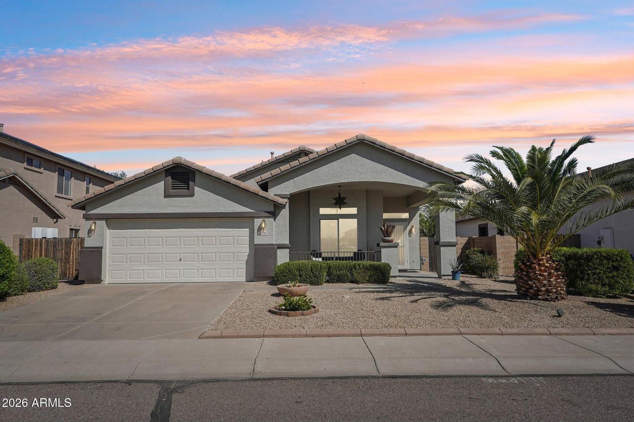 2004 W Goldmine Mountain Dr., San Tan Valley, AZ 85144