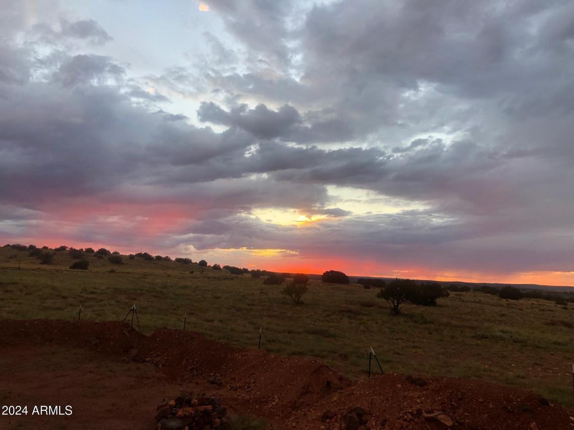 34 County Road N6437, St Johns, AZ 85936