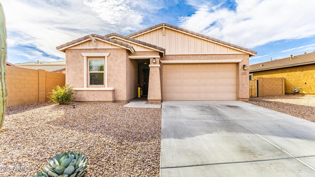 1006 S 202nd Dr., Buckeye, AZ 85326