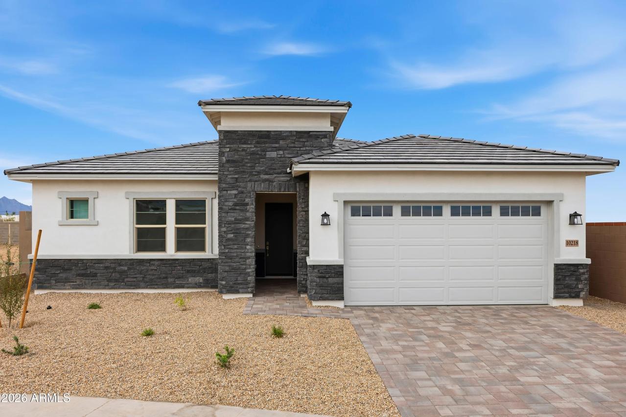 10218 S 21st Dr., Phoenix, AZ 85041