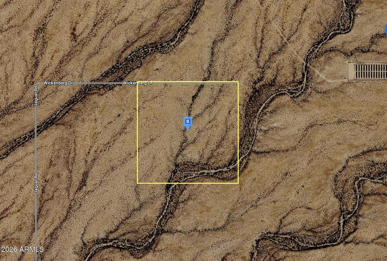 1111 Wickenberg Dr. #-, Golden Valley, AZ 86413