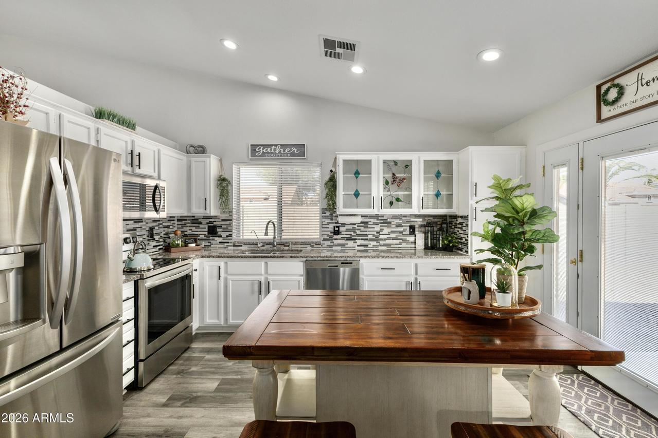 1209 N Charles St., Gilbert, AZ 85233