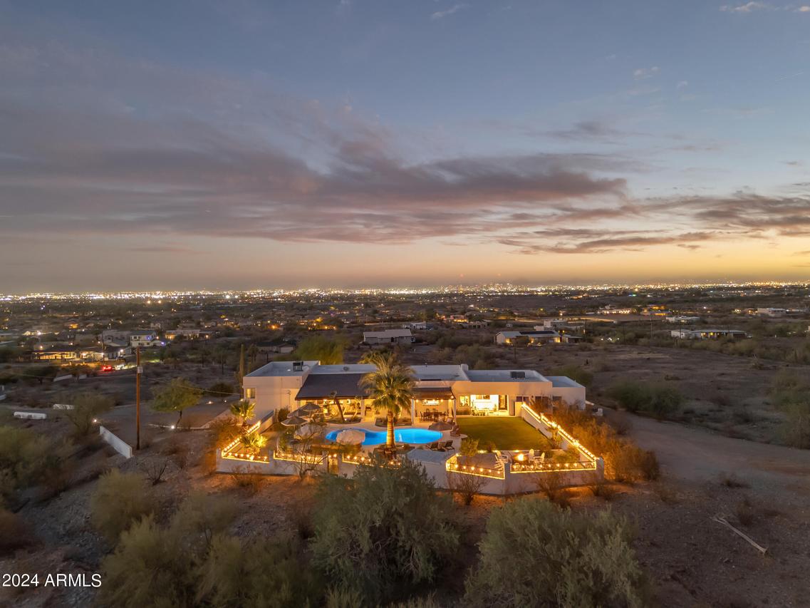 2449 W Sunrise Dr., Phoenix, AZ 85041