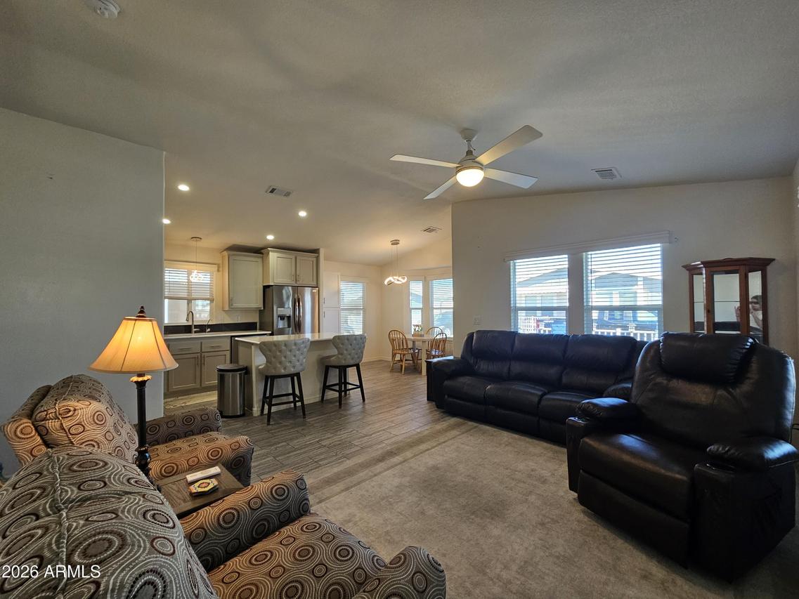 650 N Hawes Rd. #3223, Mesa, AZ 85207