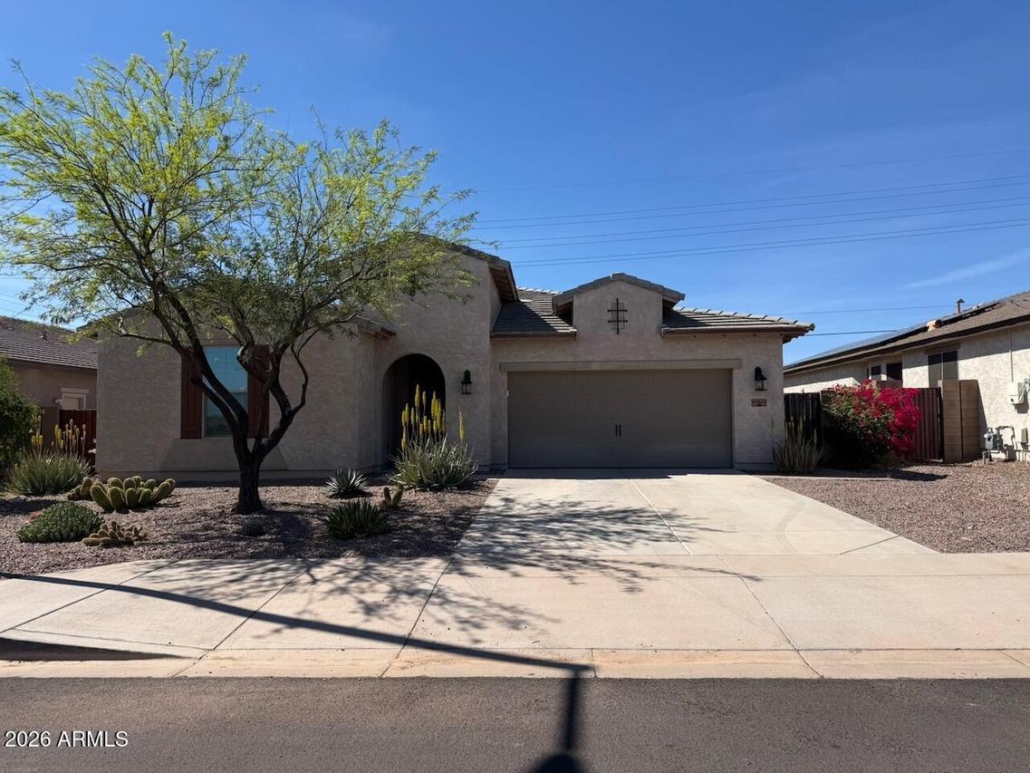 43422 N Hudson Tr., New River, AZ 85087