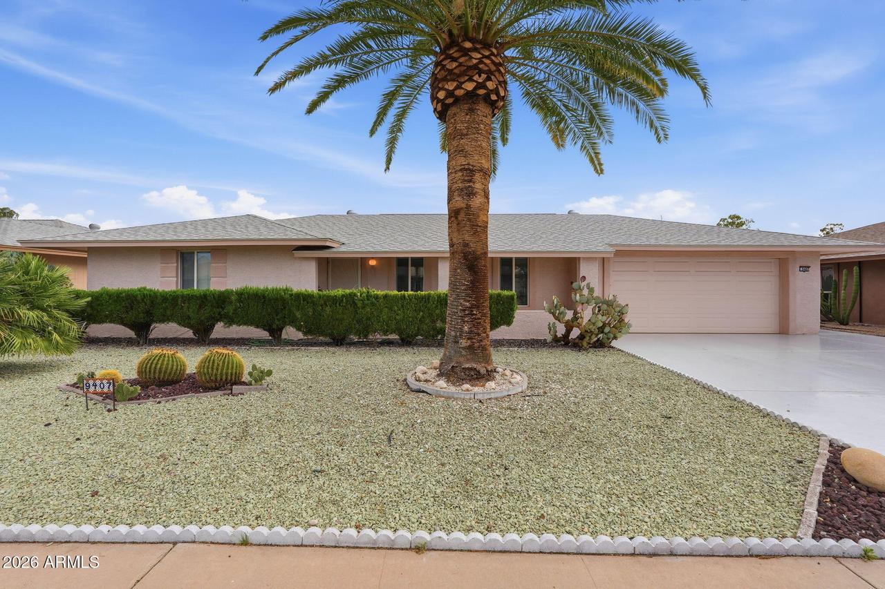 9407 W Glen Oaks Cir., Sun City, AZ 85351