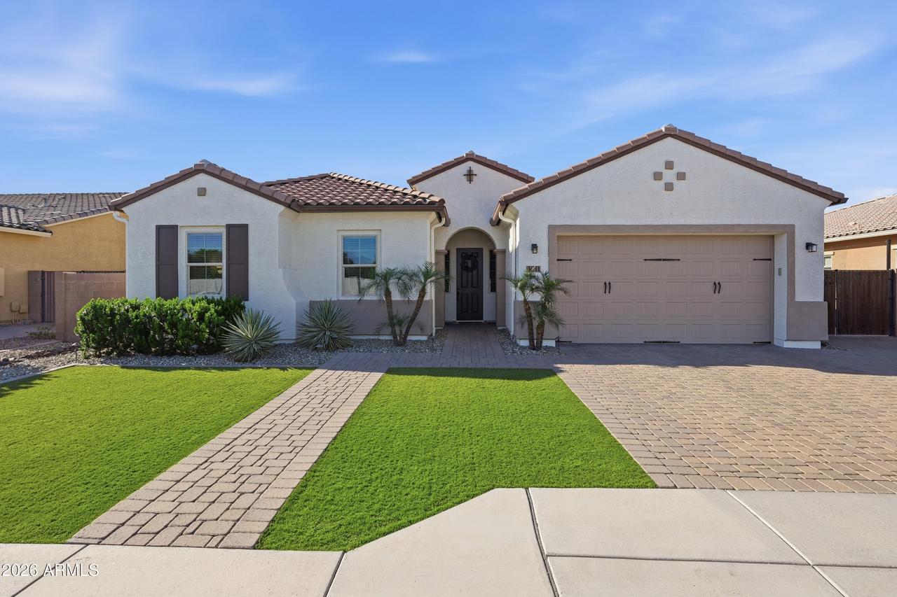 3011 E Preston St., Mesa, AZ 85213