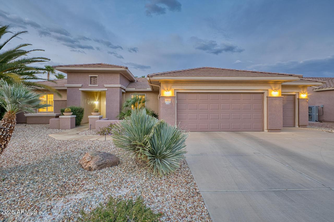 17520 W Kartchner Ct., Surprise, AZ 85387
