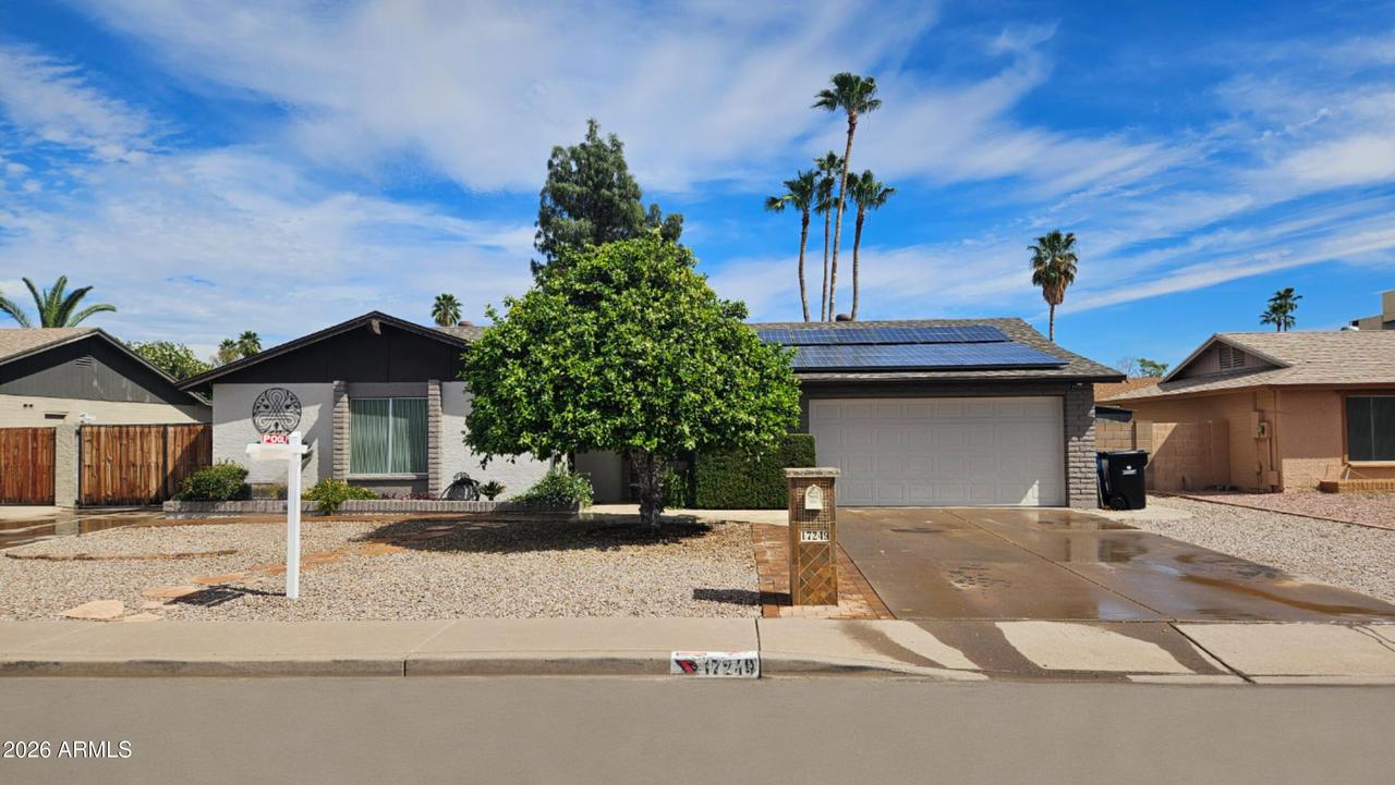 17249 N 37th Ave., Glendale, AZ 85308
