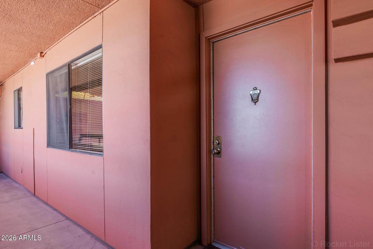 12222 N Paradise Village Pkwy. #440, Phoenix, AZ 85032
