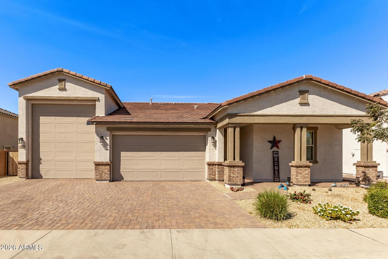 14022 W Mariposa Grande, Surprise, AZ 85387