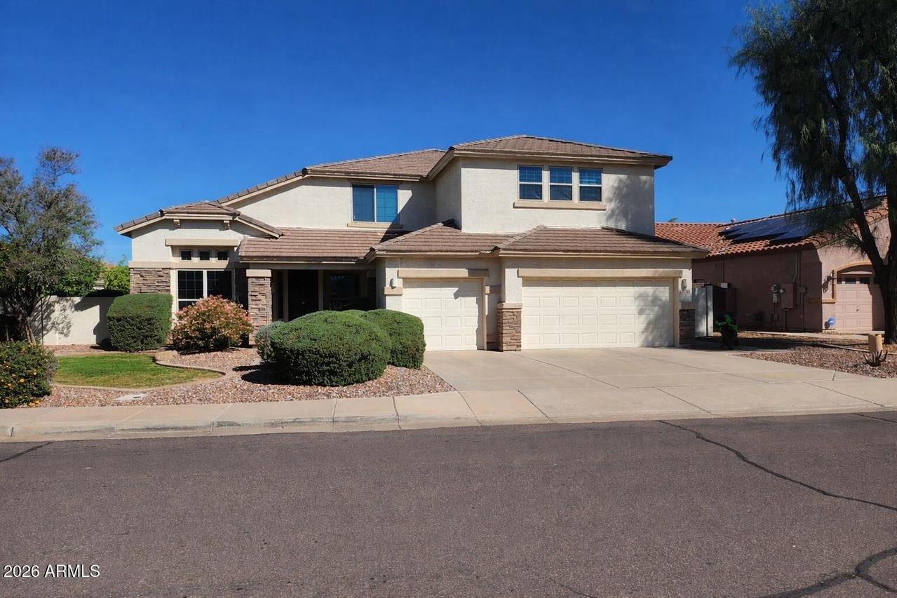 2540 E Hazeltine Way, Chandler, AZ 85249