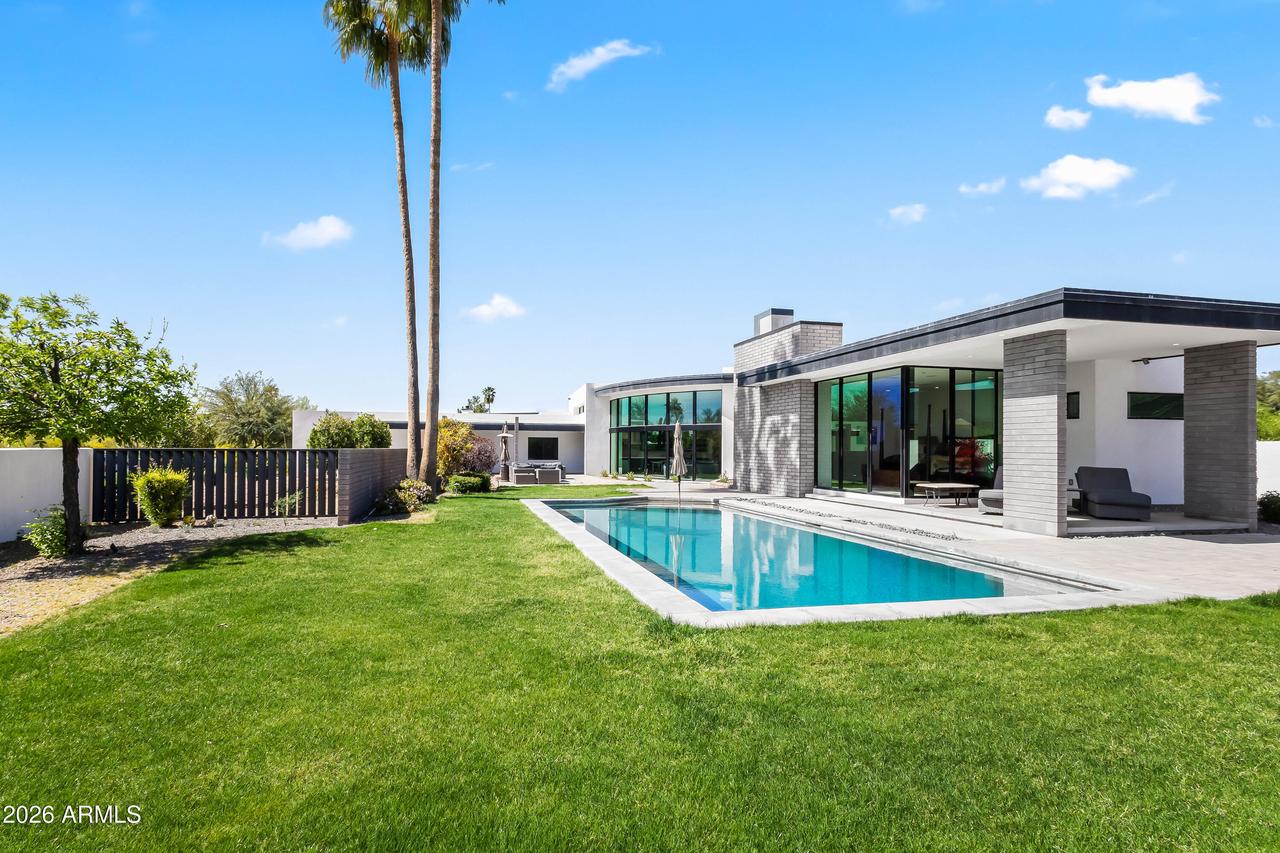 5430 N 41st St., Phoenix, AZ 85018