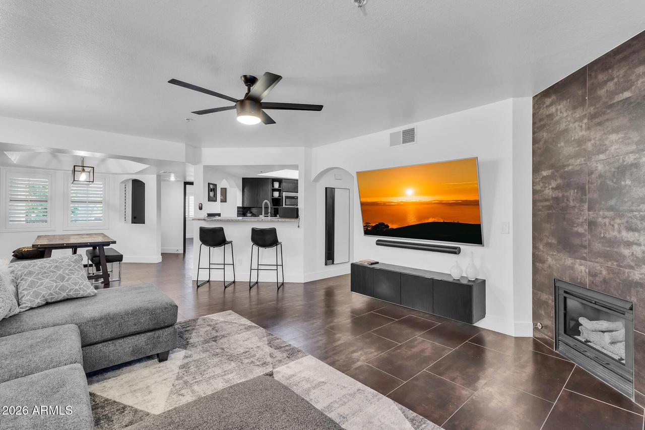 5104 N 32nd St. #324, Phoenix, AZ 85018