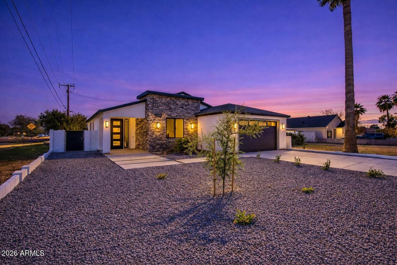 2645 E Fairmount Ave., Phoenix, AZ 85016