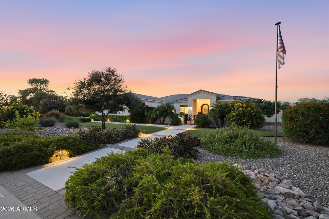 5586 W Rock Ct., San Tan Valley, AZ 85144