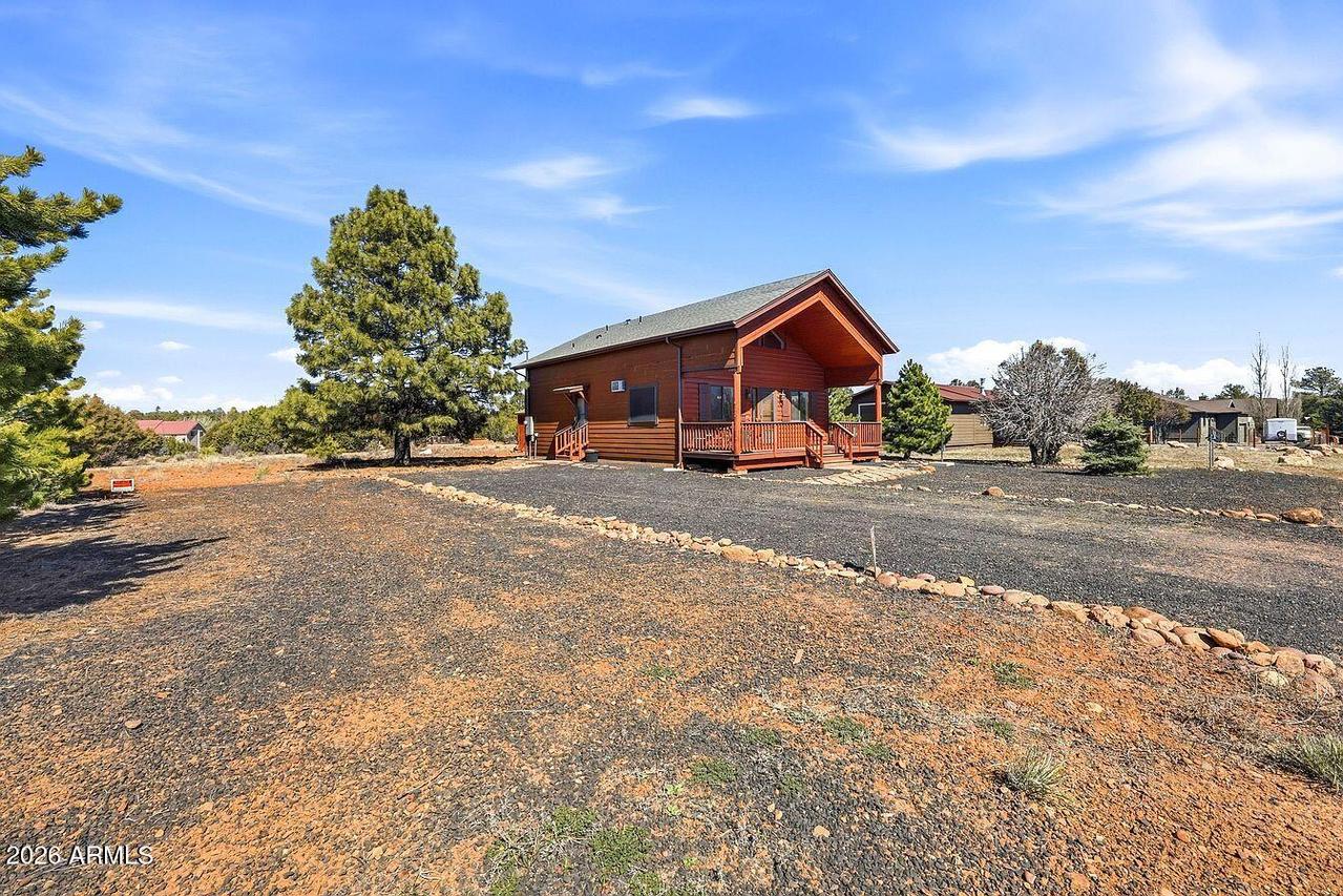 2246 Sitgreaves Drive, Overgaard, AZ 85933