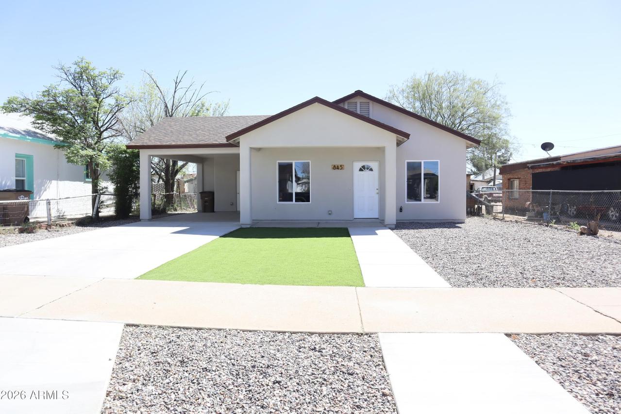 845 E 17th St., Douglas, AZ 85607