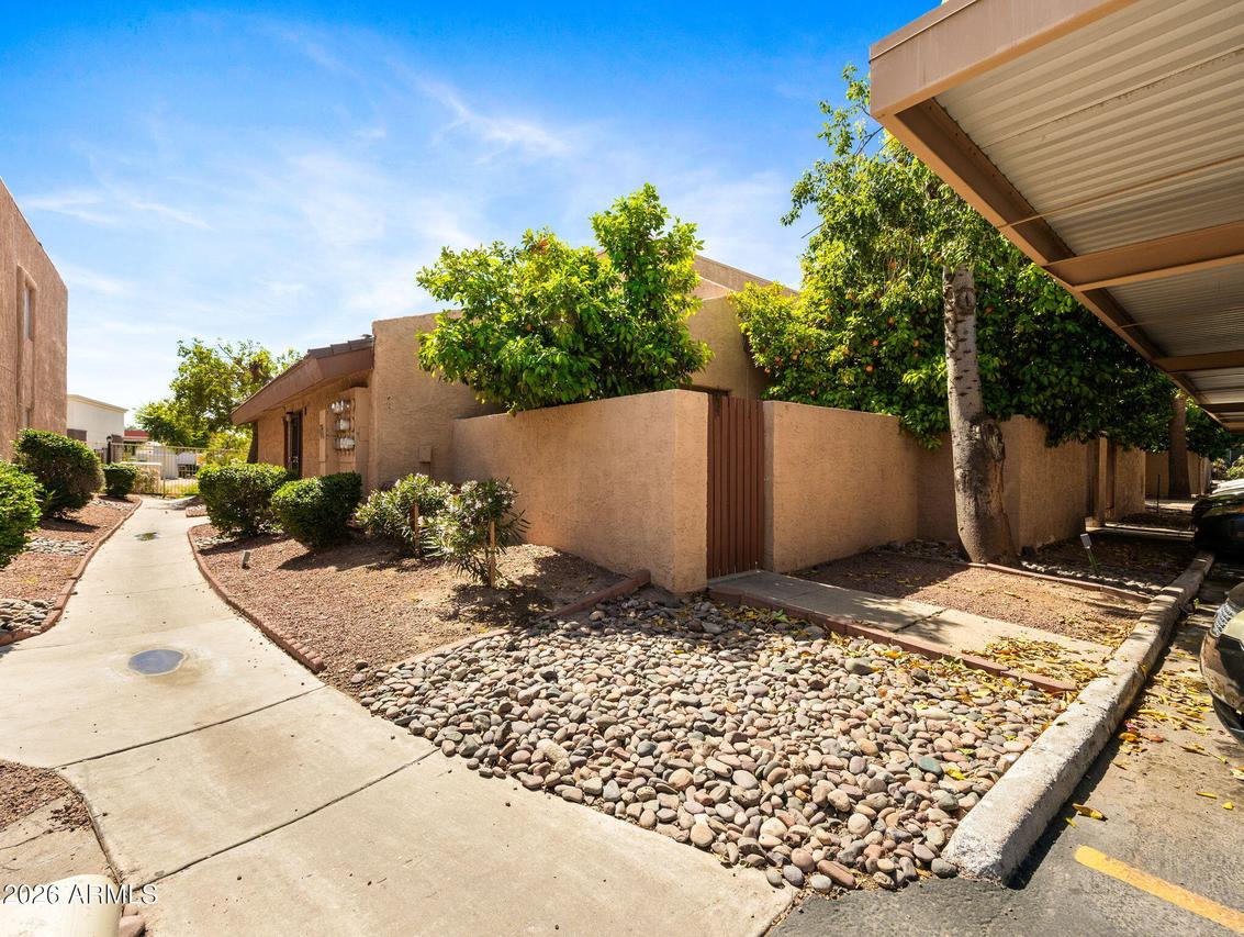 2121 W Royal Palm Rd. #1087, Phoenix, AZ 85021