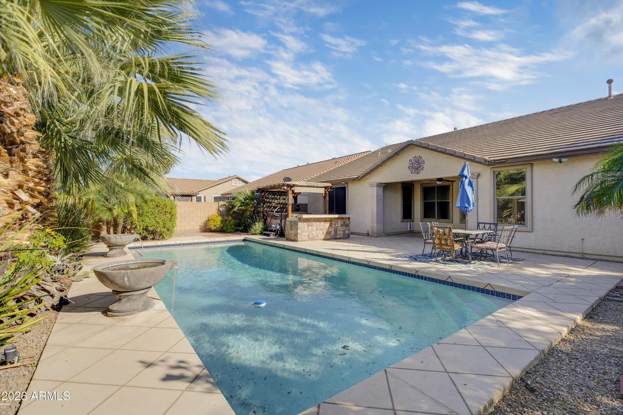 2218 W Magdalena Ln., Phoenix, AZ 85041