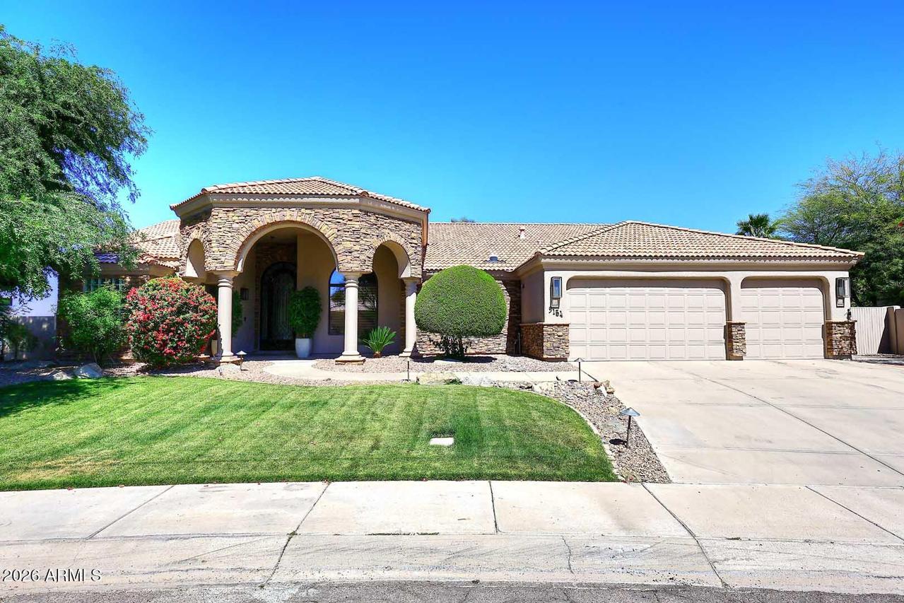9154 E Charter Oak Dr., Scottsdale, AZ 85260
