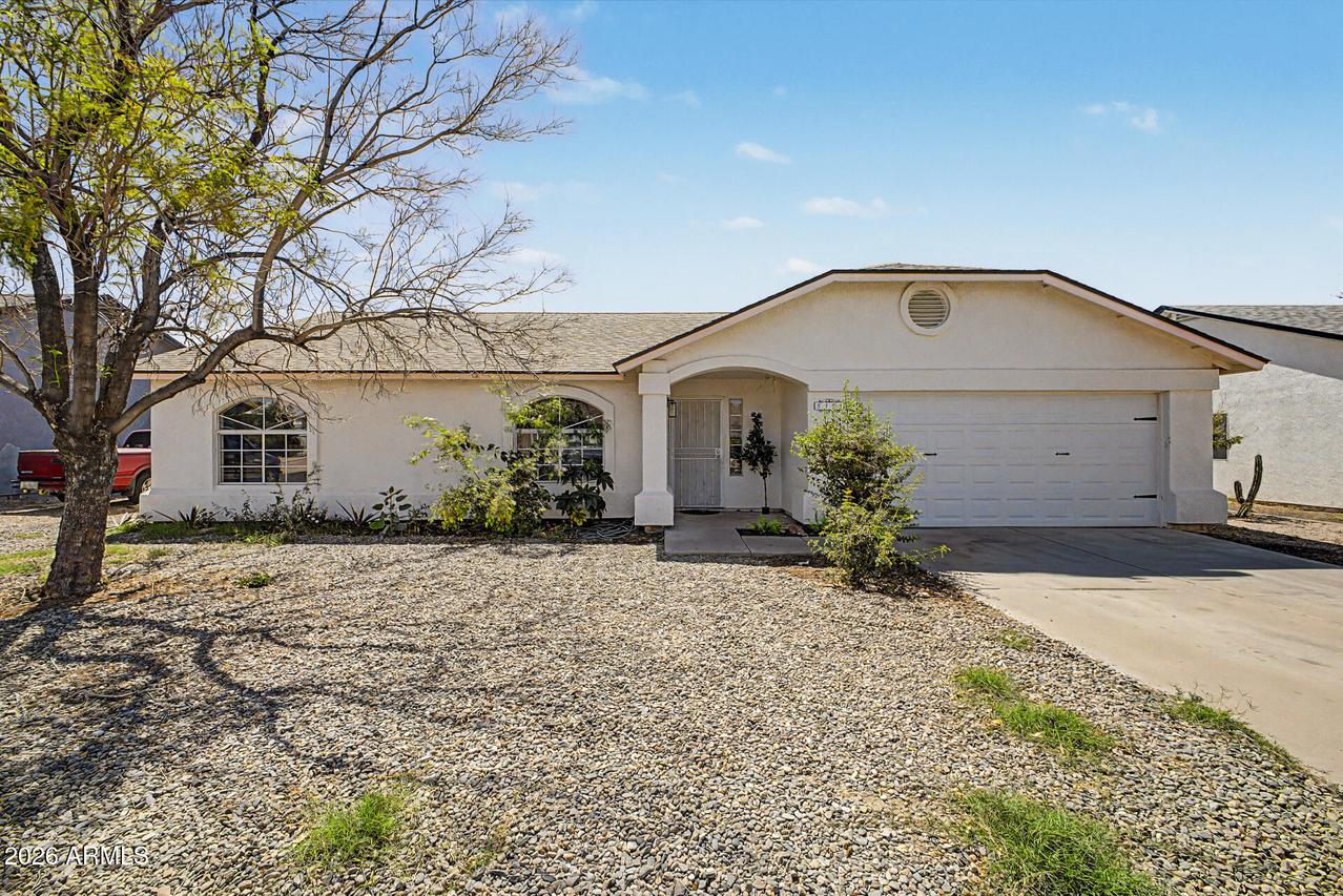 8111 E Des Moines St., Mesa, AZ 85207