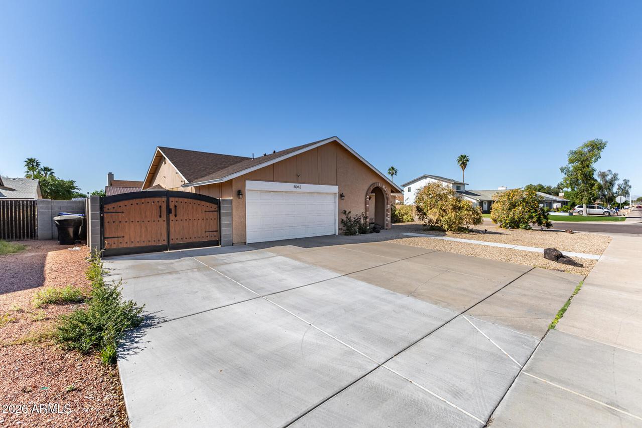 8043 W Corrine Dr., Peoria, AZ 85381