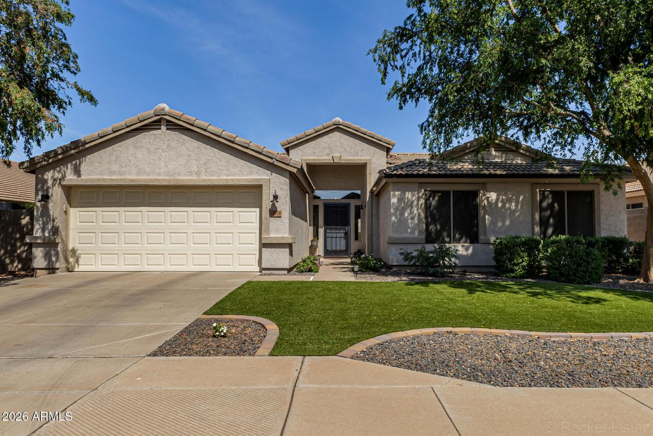 8738 E Posada Ave., Mesa, AZ 85212