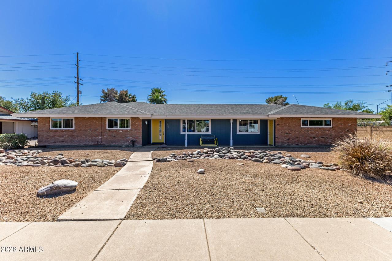 1625 E Greenway St., Mesa, AZ 85203