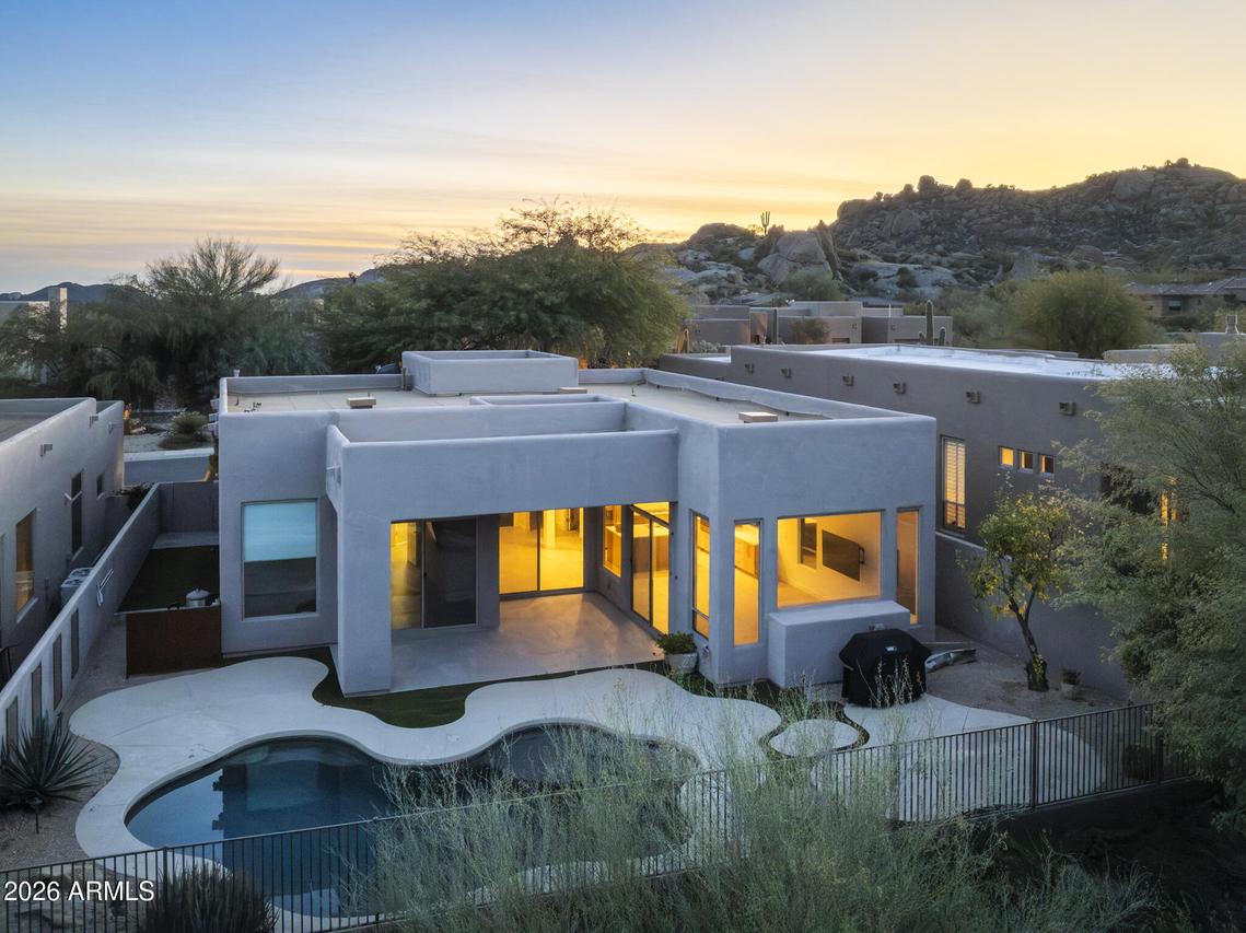 10858 E Hedgehog Pl., Scottsdale, AZ 85262