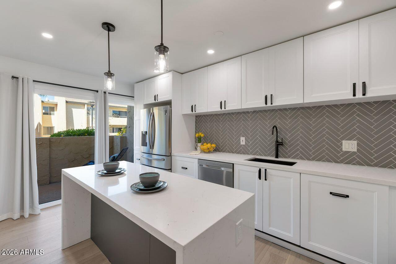 8055 E Thomas Rd. #E117, Scottsdale, AZ 85251