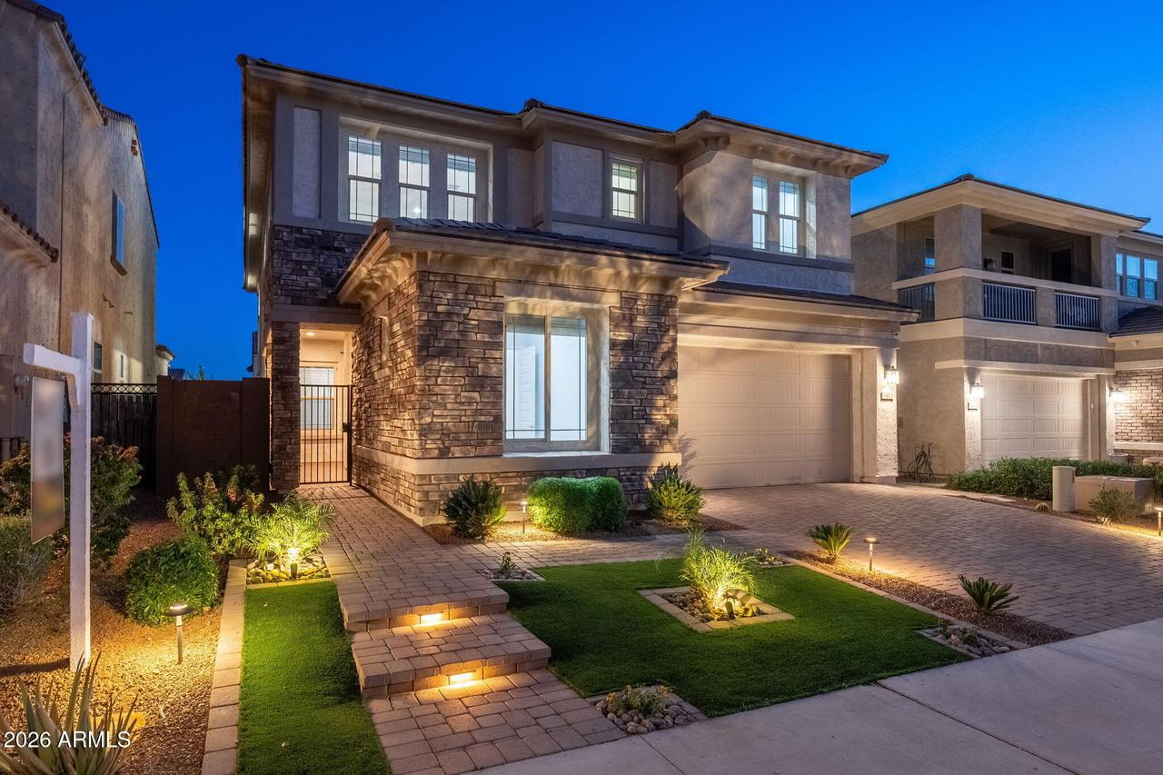 3413 E Crest Ln., Phoenix, AZ 85050