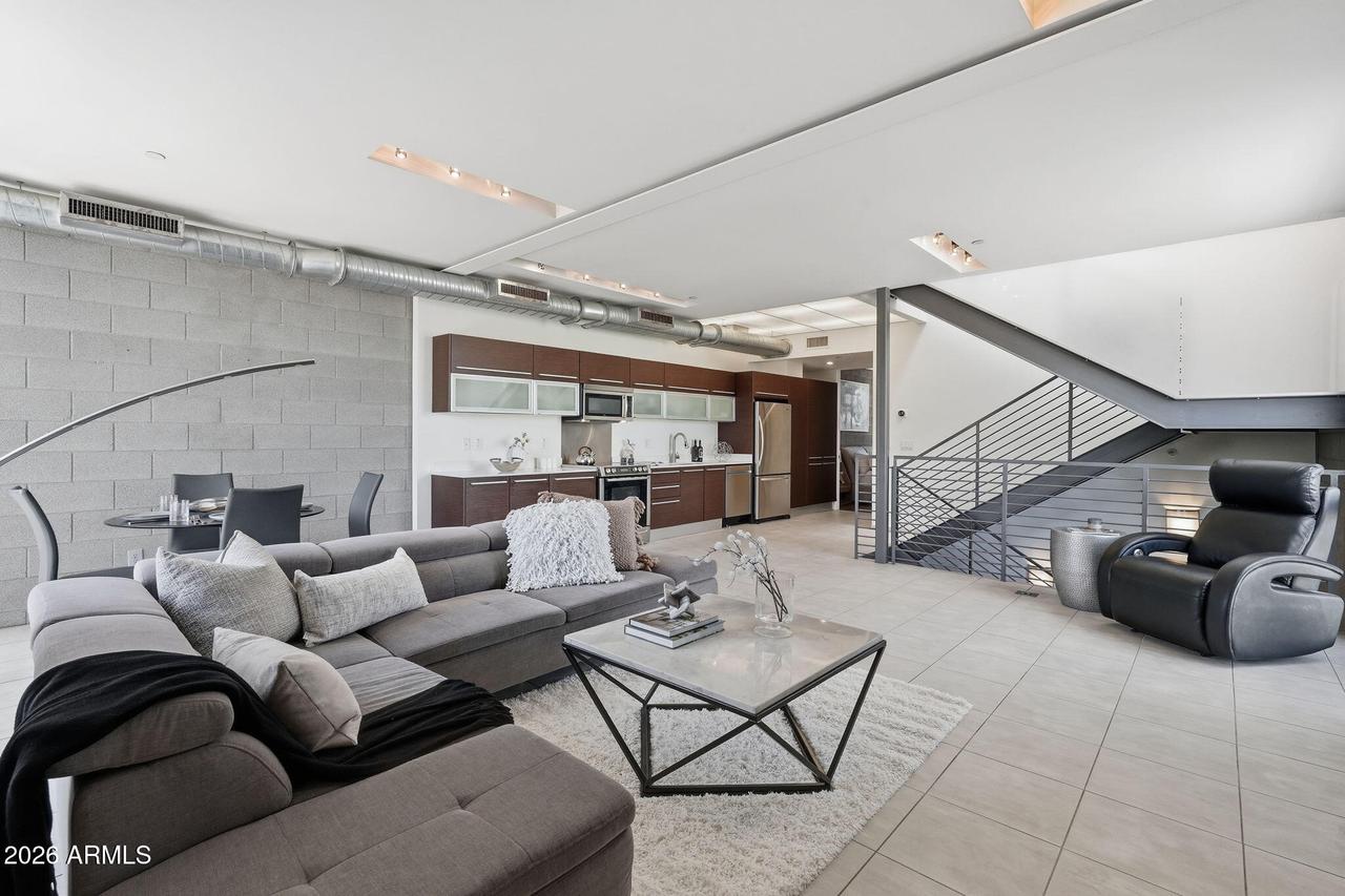 520 S Roosevelt St. #1001, Tempe, AZ 85281