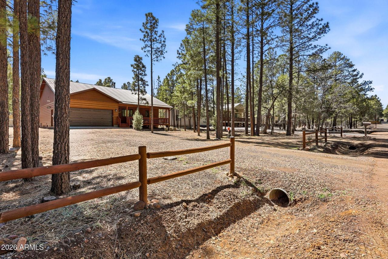 3261 W Timber Dr. #E, Lakeside, AZ 85929